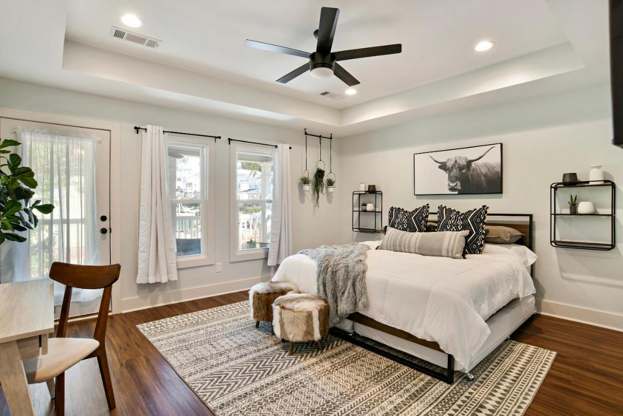 Sun Lit Modern Home With Good Vibes And Lots Of Coffee - Designedbydom Atlanta Luaran gambar