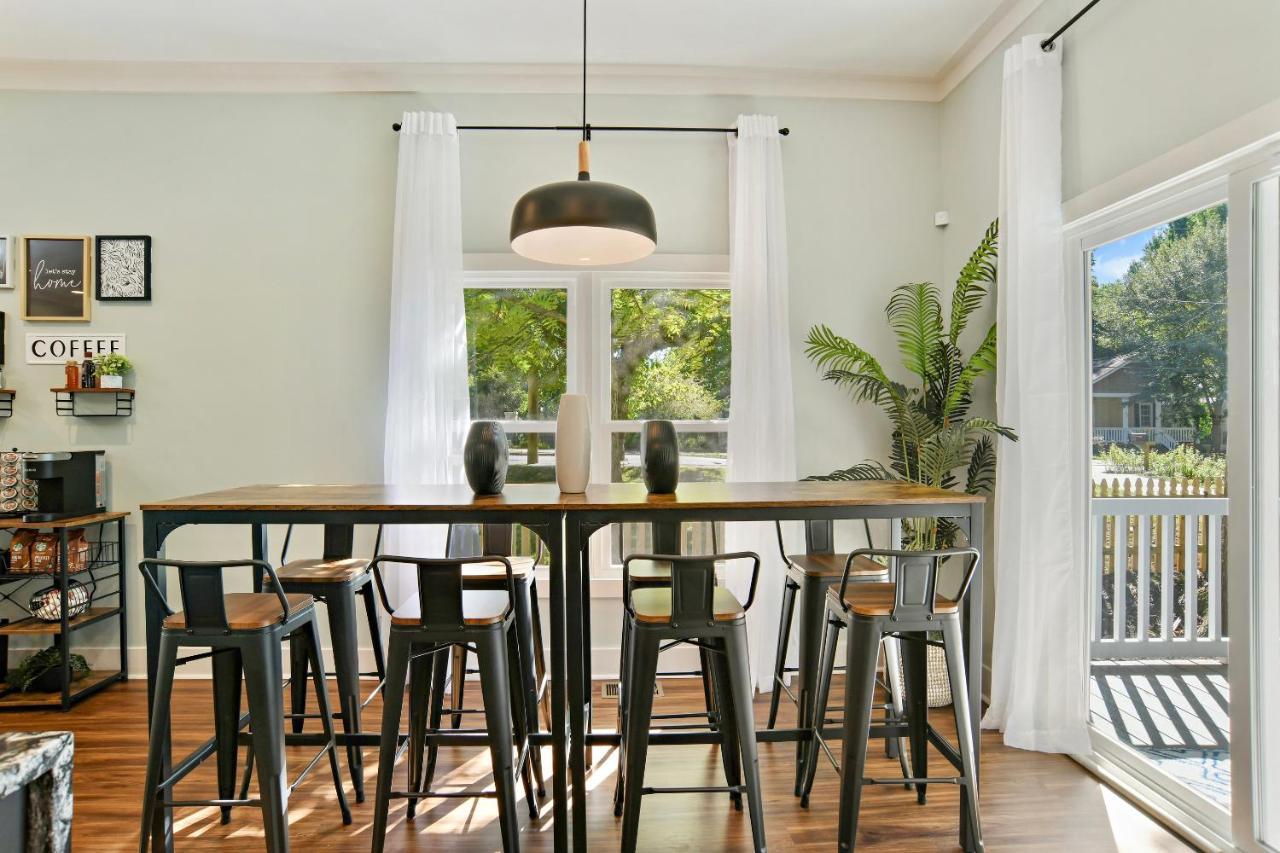 Sun Lit Modern Home With Good Vibes And Lots Of Coffee - Designedbydom Atlanta Luaran gambar
