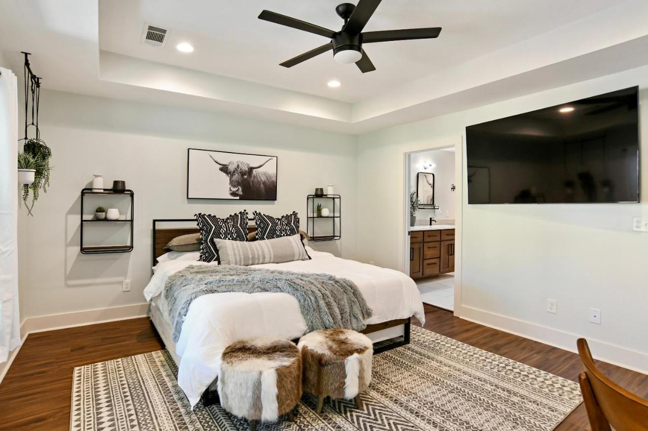 Sun Lit Modern Home With Good Vibes And Lots Of Coffee - Designedbydom Atlanta Luaran gambar