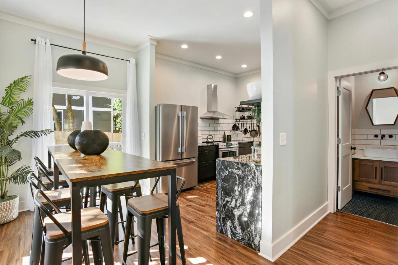 Sun Lit Modern Home With Good Vibes And Lots Of Coffee - Designedbydom Atlanta Luaran gambar