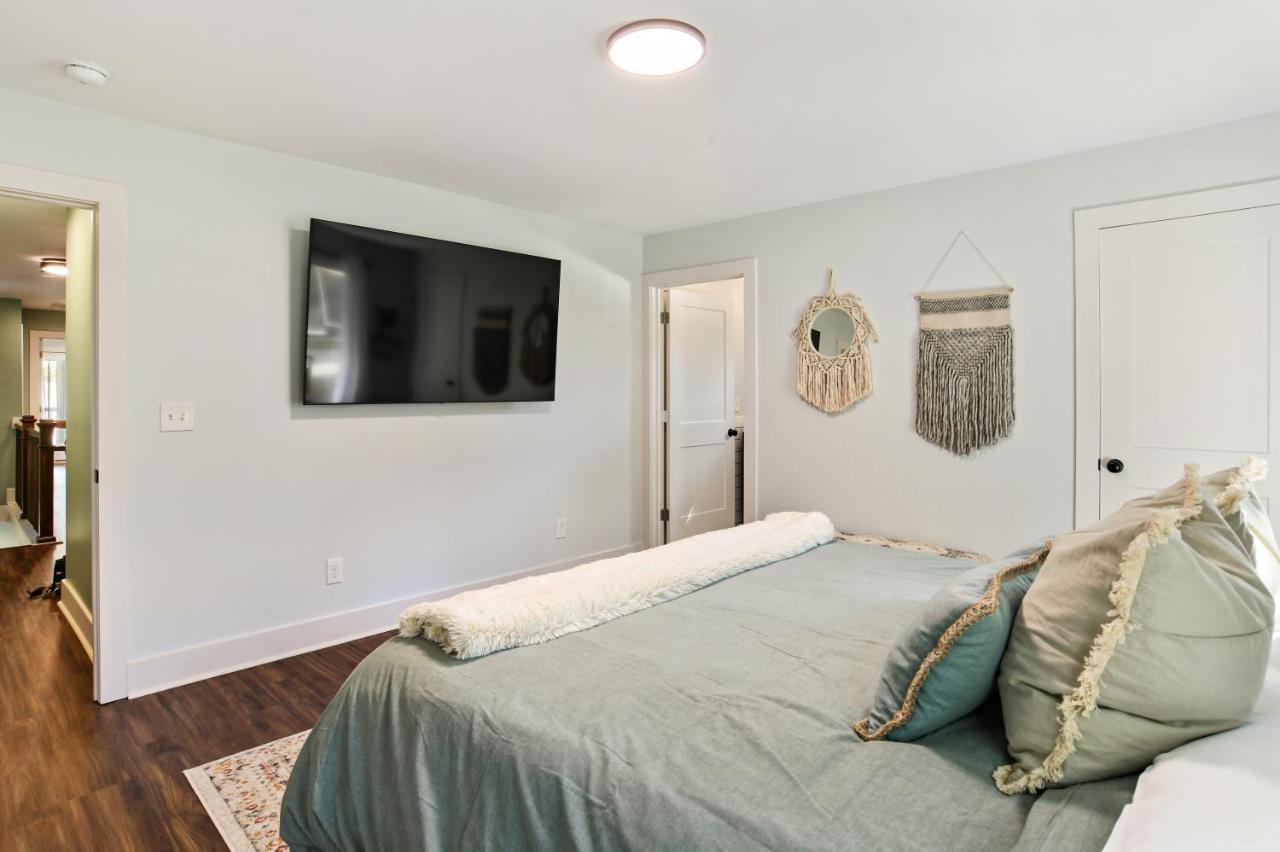 Sun Lit Modern Home With Good Vibes And Lots Of Coffee - Designedbydom Atlanta Luaran gambar